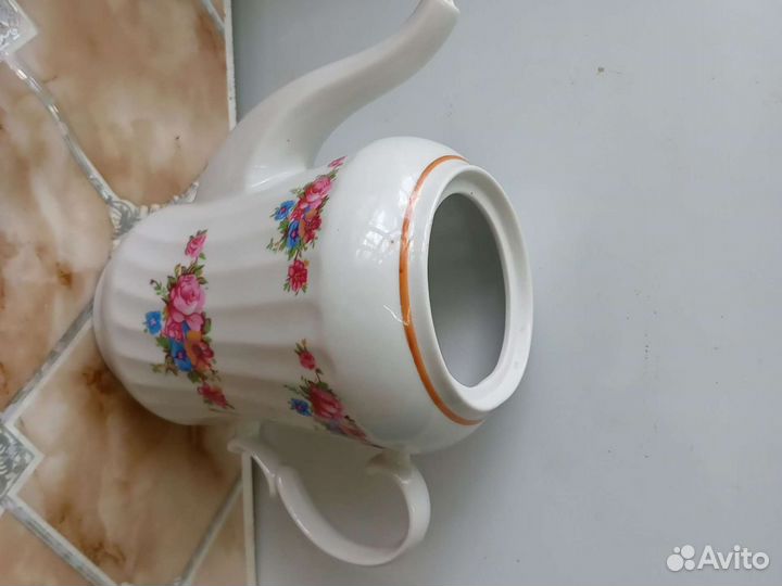 Чайник/молочник/чашки