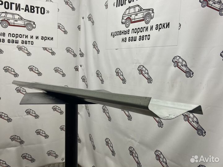 Mitsubishi Pajero 3 порог + усилитель правый