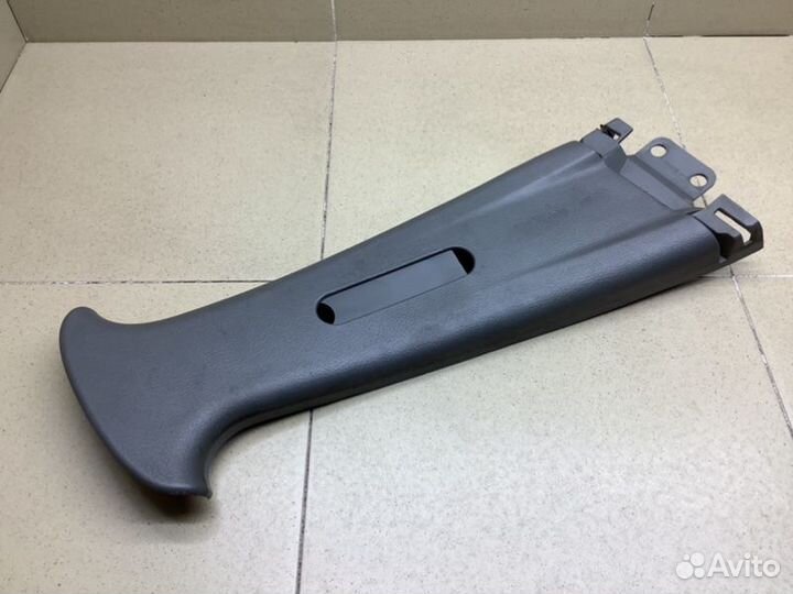 Обшивка стойки средней верхняя правая Chevrolet