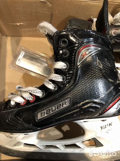 Хоккейные коньки bauer x800