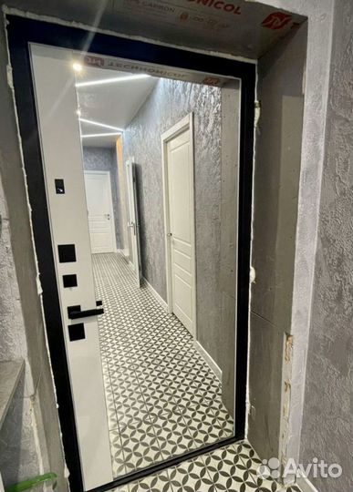 Дверь входная металлическая