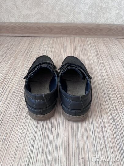 Ботинки для мальчика 32размер
