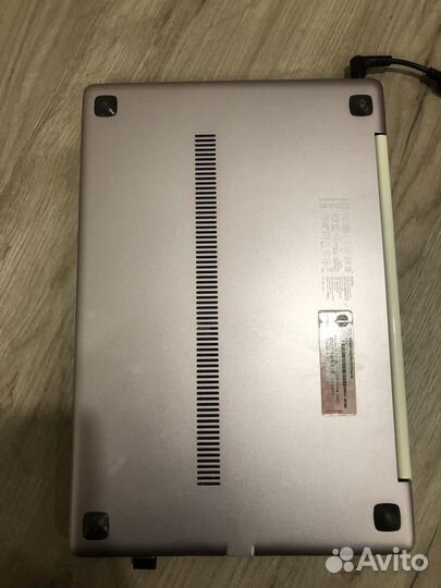 Ноутбук lenovo