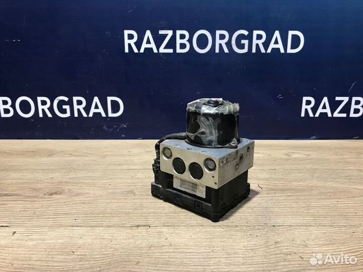 Блок abs Volkswagen Caddy 3 2001