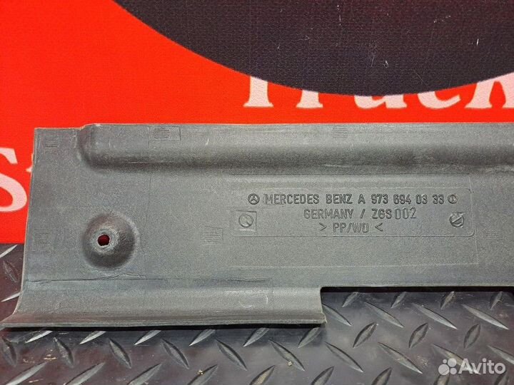 Накладка спальника Mercedes-Benz Axor, камаз 5490