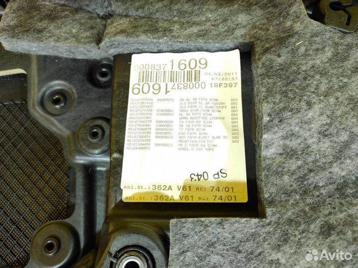 Обшивки дверей Mercedes-Benz W212 OM651.924 2.1