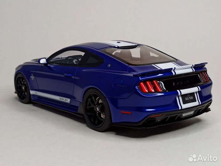 Ford Shelby Mustang Super Snake 1:18 Gt Spirit
