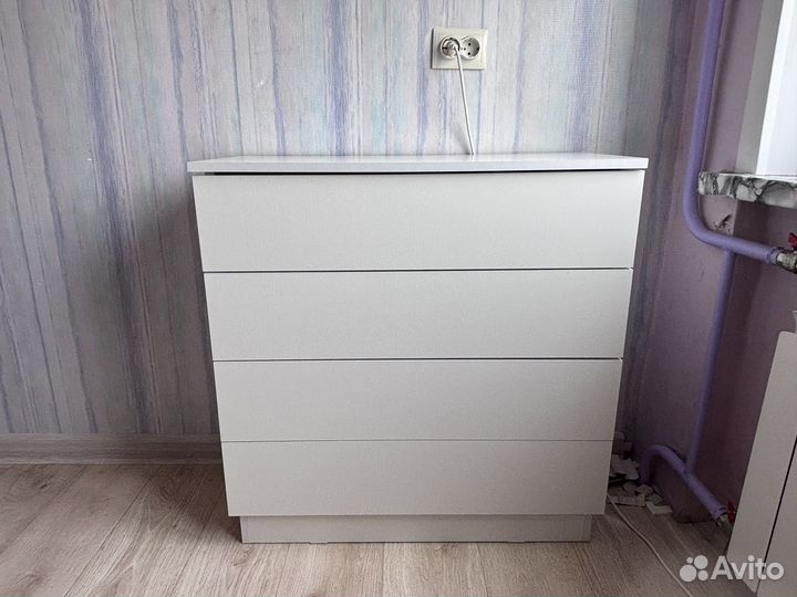 Комод белый