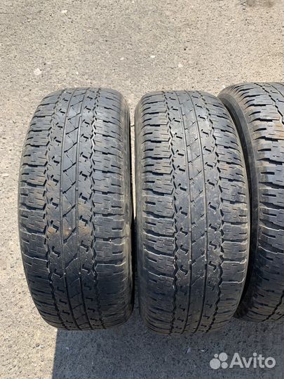 Bridgestone Dueler A/T 265/65 R17
