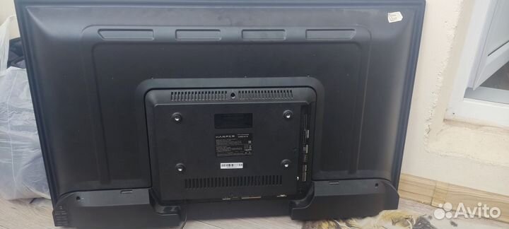 Телевизор ЖК SMART tv Harper 32 д на запчасти