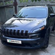 Jeep Cherokee 2.4 AT, 2017, 210 000 км, с пробегом, цена 2 100 000 руб.