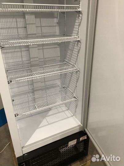 Морозильный шкаф