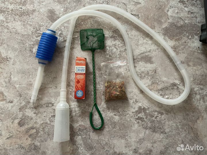 Аквариум со всеми принадлежностями