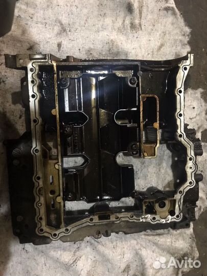 Промежуточный поддон 06E103603G ауди А6 С6 2.4 BDW