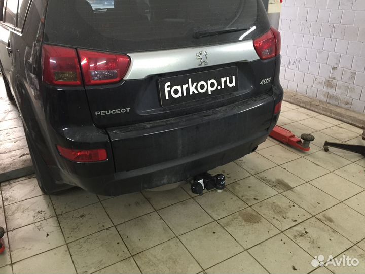 Фаркоп Oris для Peugeot 4007 2007-2012