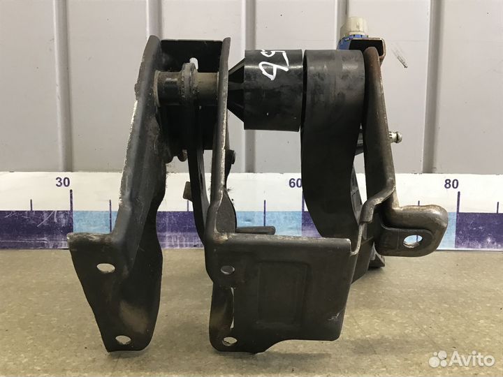 Педаль тормоза Renault Duster I 2012-2021