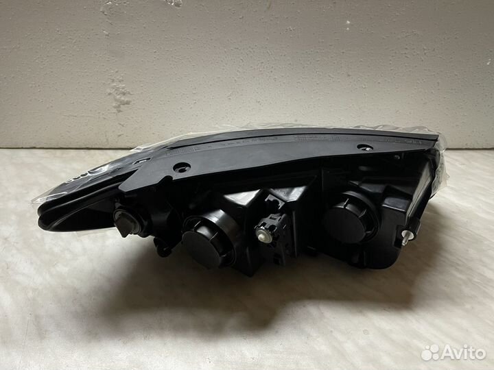 Фара левая Hyudai santa fe II