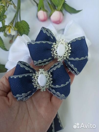 Бантики в школу, ручная работа