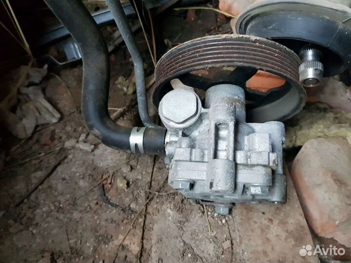 Насос гур аутлендер лансер 4007