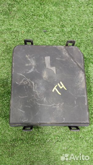 Крышка блока предохранителей Nissan Qashqai J11 2