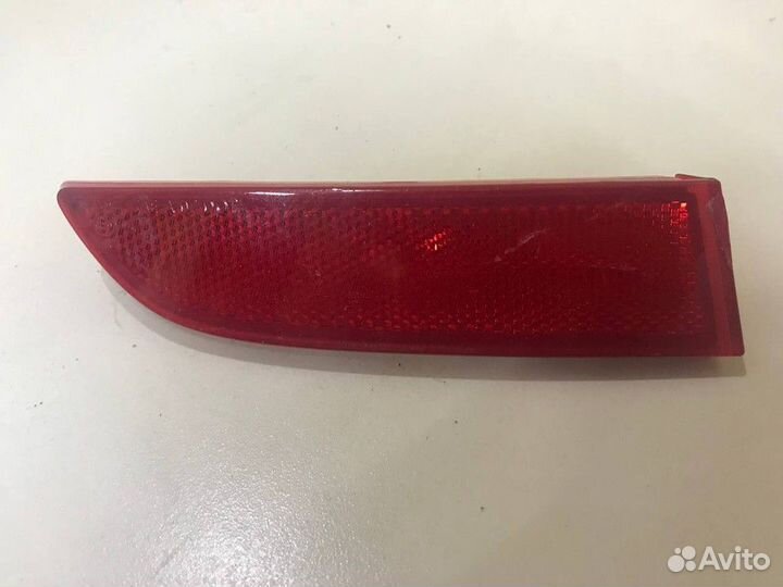 Отражатель в бампер задний правый Hyundai Tucson