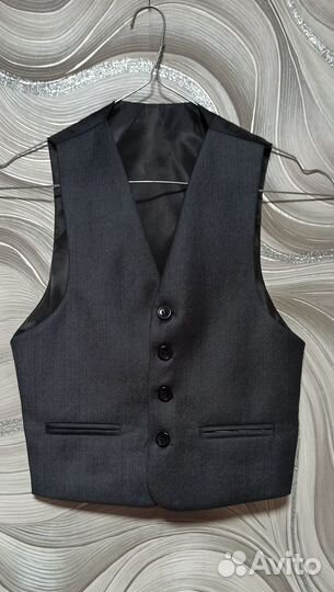 Пиджак и жилетка на мальчика 128