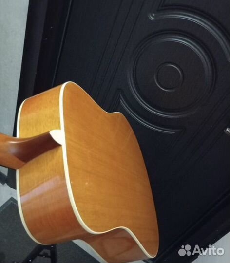 Акустическая гитара yamaha f370