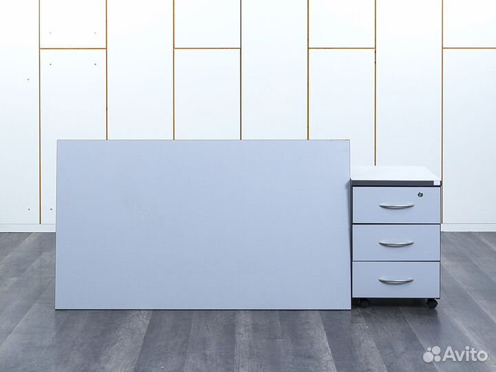 Компьютерный стол с тумбой