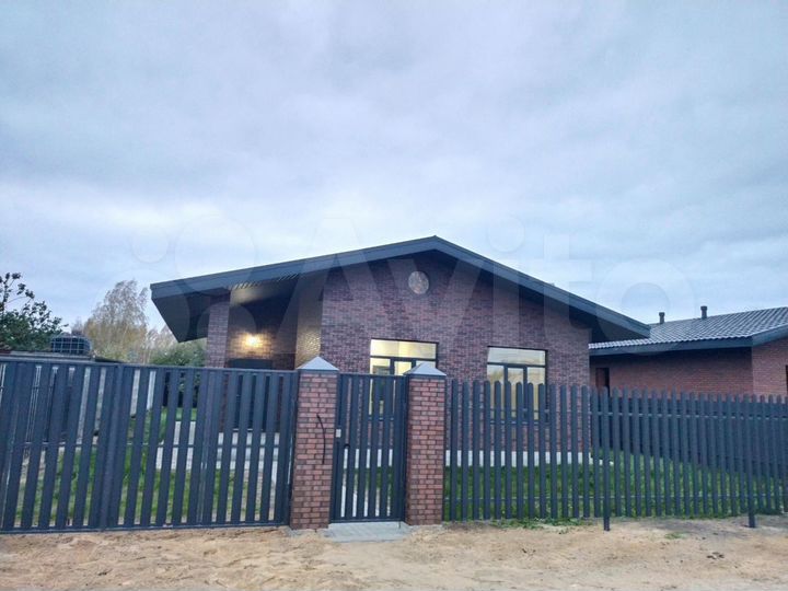 Дом 100 м² на участке 6 сот.