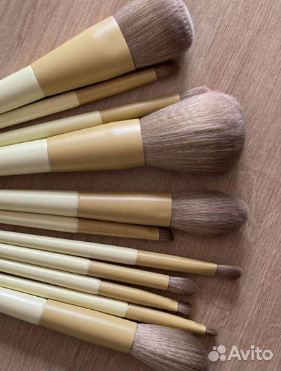 Набор кистей для макияжа