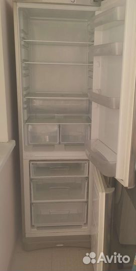 Холодильник бу indesit NBA 18NX