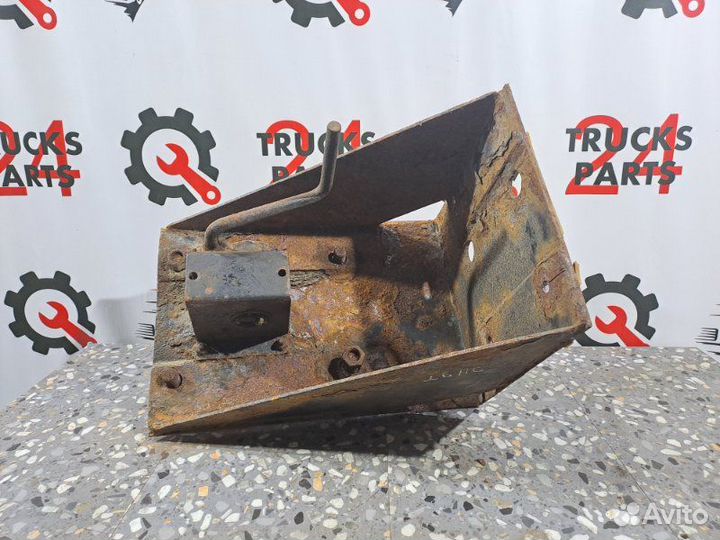 Механизм подъема запасного колеса Mercedes-Benz