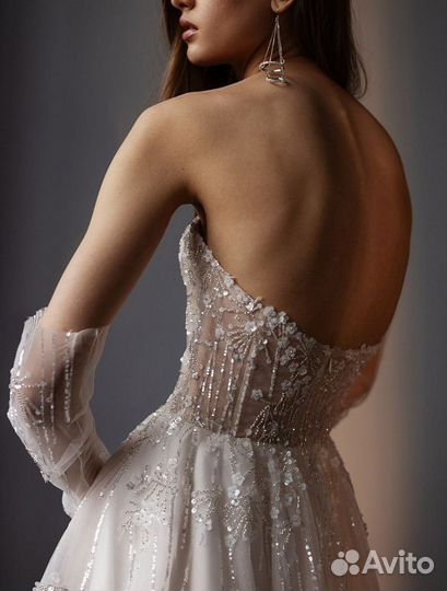 Свадебное платье с разрезом блестящее Divino Rose