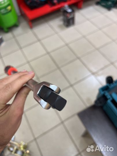 Вороток шарнирный 1/2 380мм