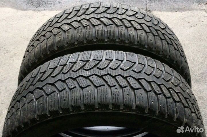 Bridgestone Blizzak Spike-01 235/55 R18