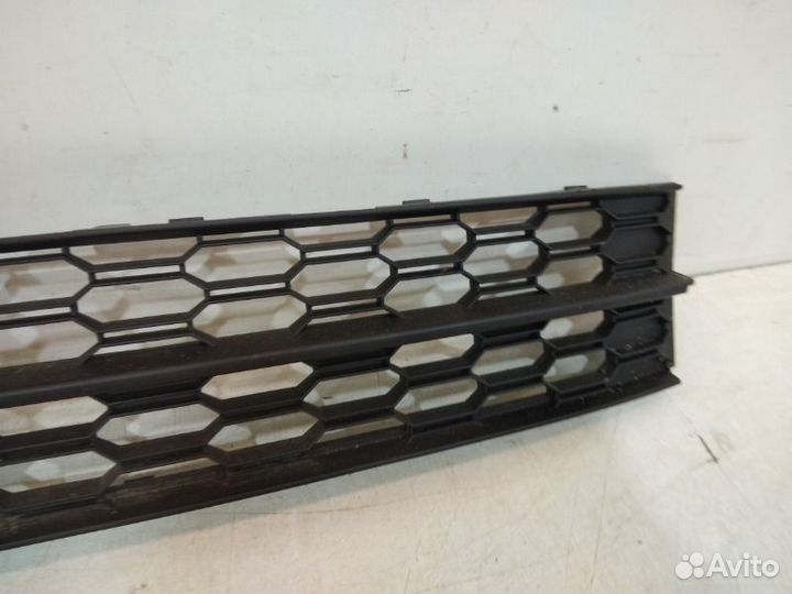 Решетка бампера передняя Skoda Octavia A7