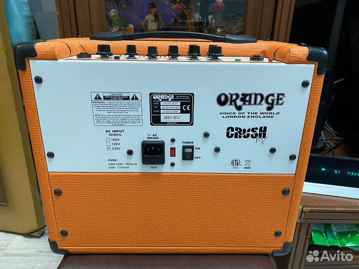 Комбоусилитель для электрогитары Orange Amps Crush