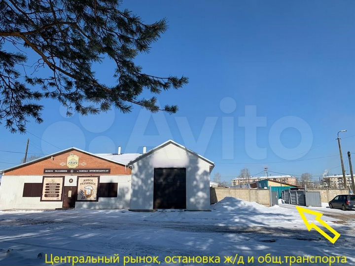 Гараж, > 30 м²