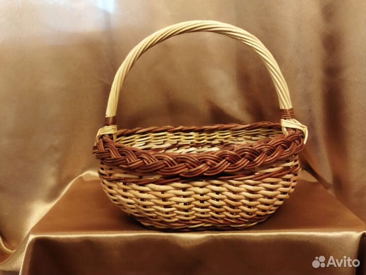 Корзины плетеные из лозы