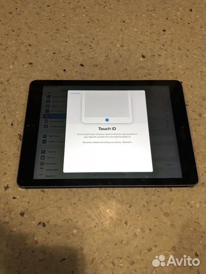 iPad 5 32gb, LTE/4G (2019 год, аккумулятор 90%)