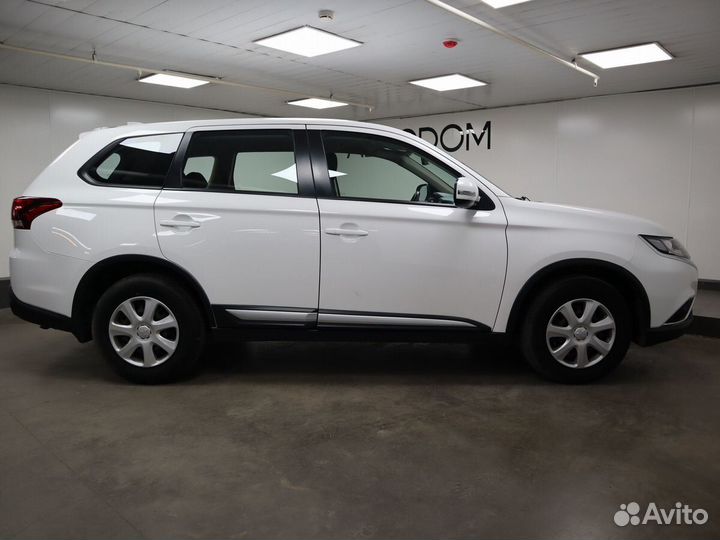 Mitsubishi Outlander 2.0 CVT, 2020, 62 000 км