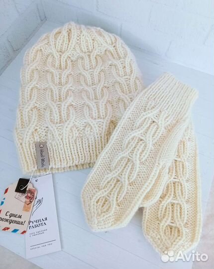 Вяжу на заказ шапки, варежки, снуды