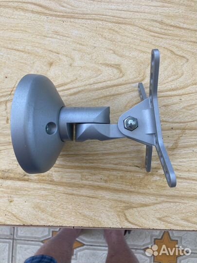 Крепление для телевизора