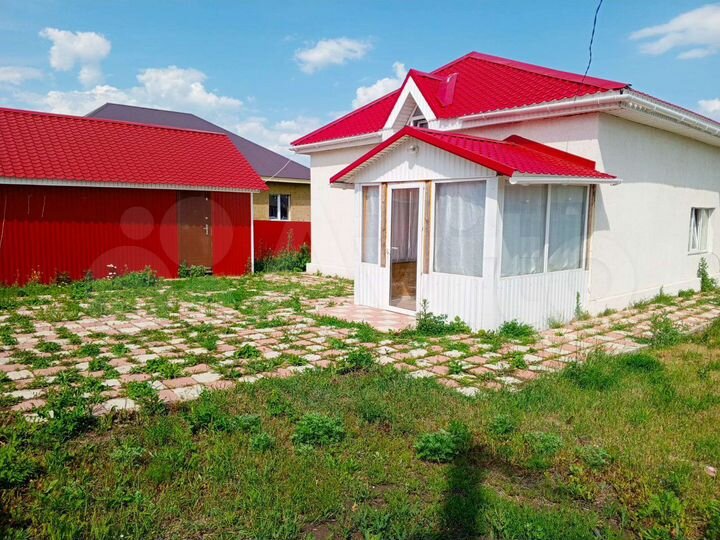 Коттедж 90 м² на участке 6 сот.