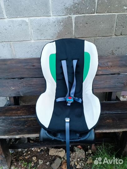 Автомобильное детское кресло от 9 до 36 кг