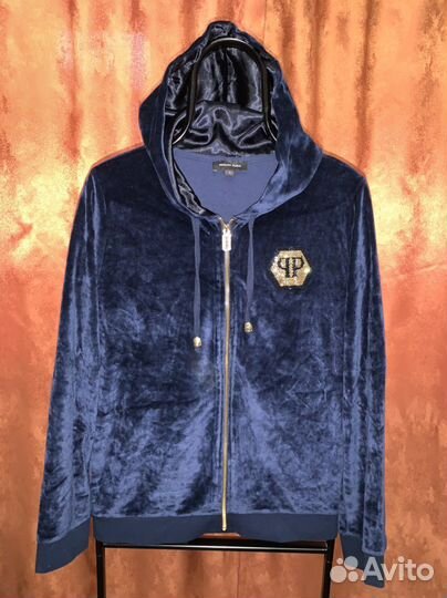 Спортивный костюм женский