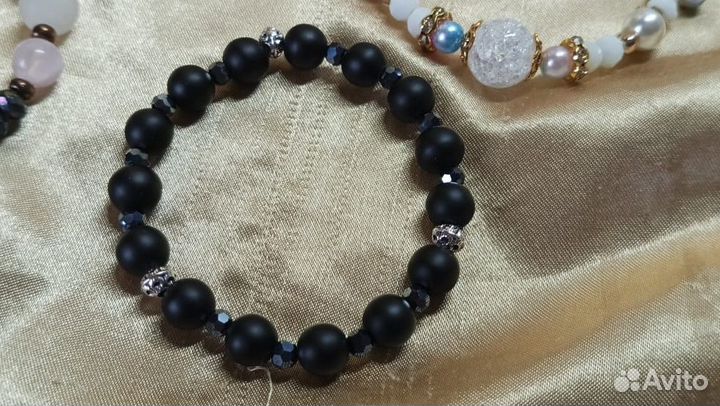 Браслеты ручной работы