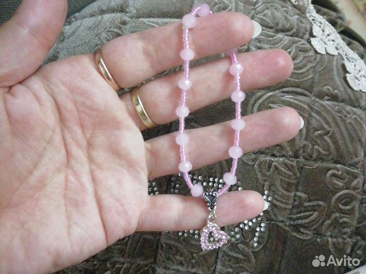 Украшение из бисера