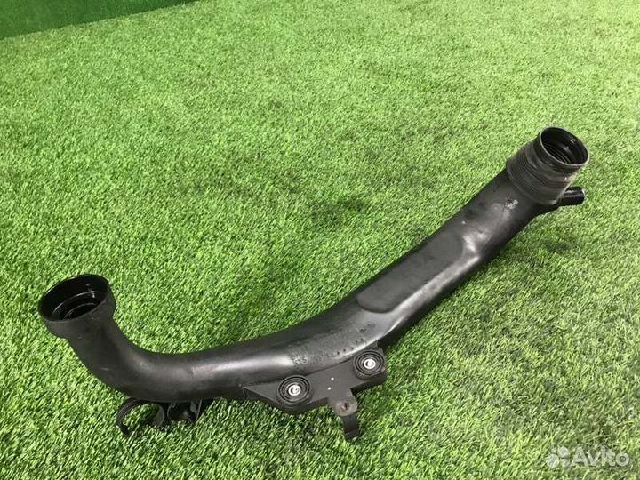 Патрубок интеркулера Bmw 3 E90 N54B30 2006