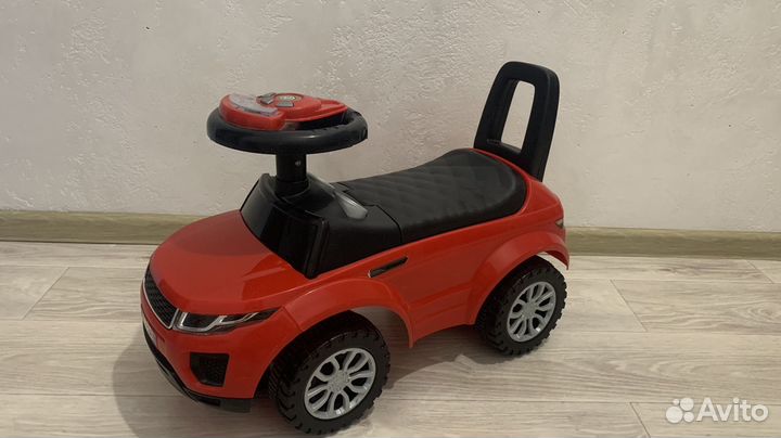 Машинка каталка толокар